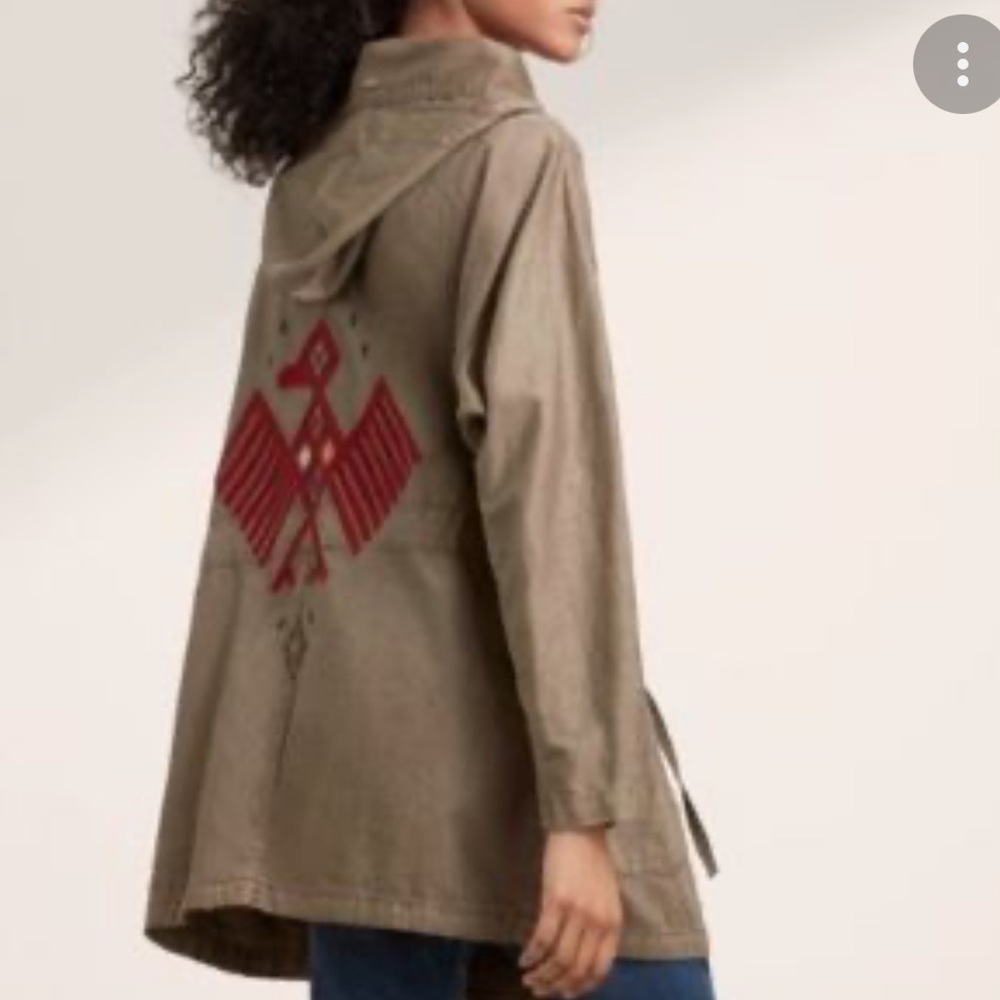 Aritzia Community / Loose fitting hood with embroidery on back